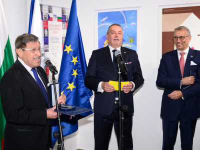 Czech Republic Awards Maxim Behar with a State Medal for Diplomatic Achievements